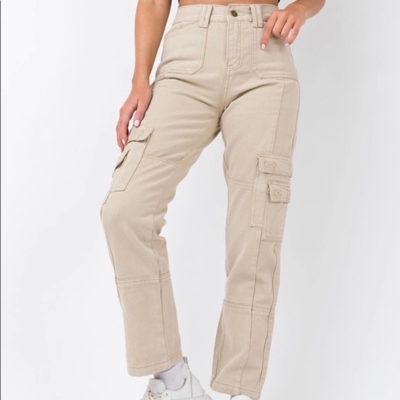 Lioness Stacey Cargo Jean in Beige - Picture 1 of 4